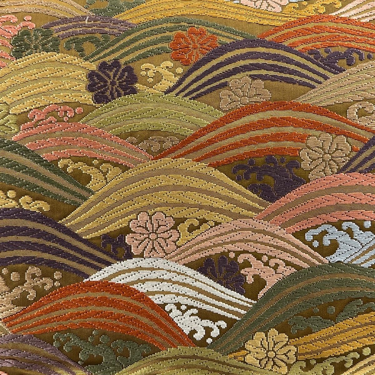 袋帯 美品 秀品 波 花 唐織 箔 山吹茶色 六通 正絹 【中古