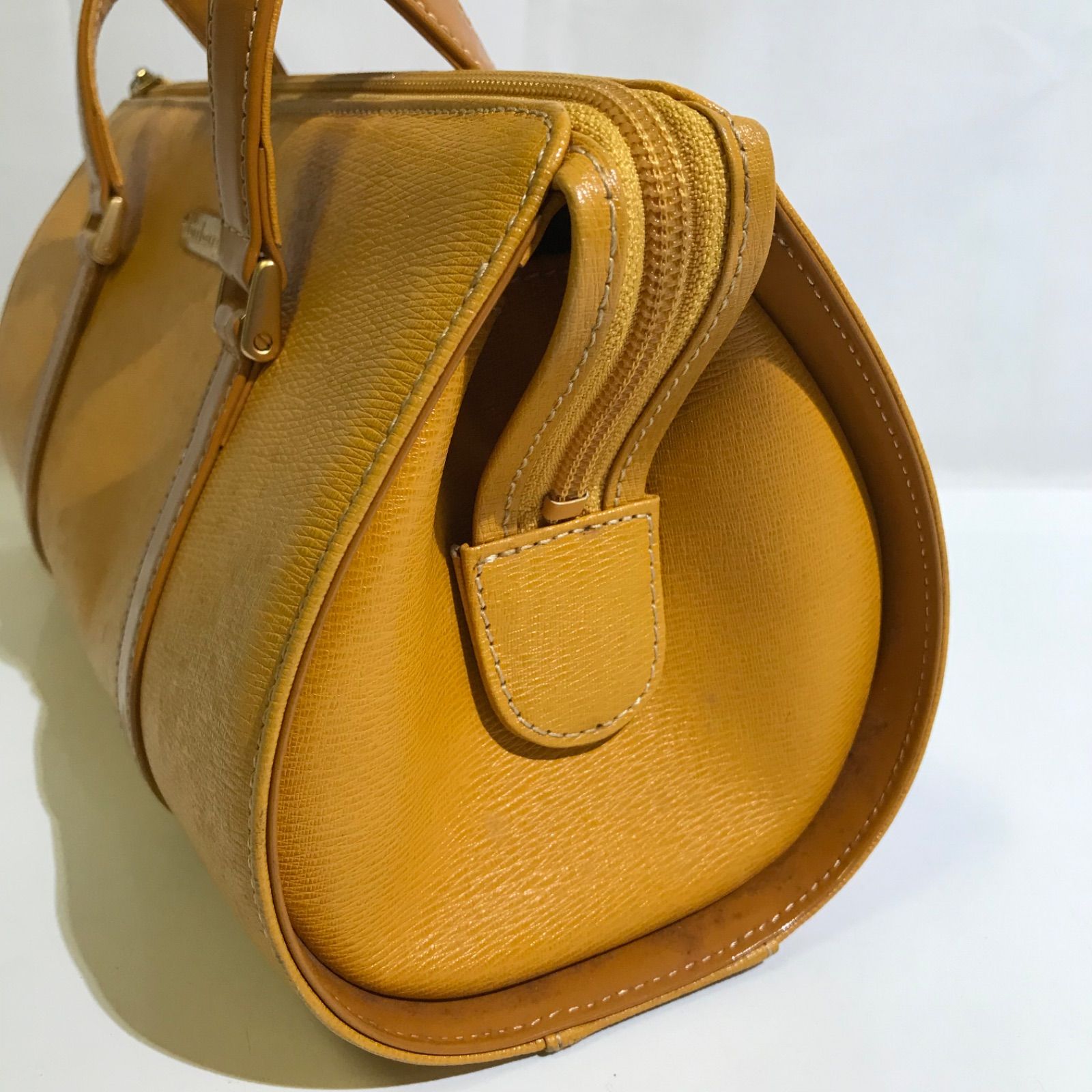 Burberry バーバリー ハンドバッグ 筒型 鞄 ミニボストン ノバチェック 