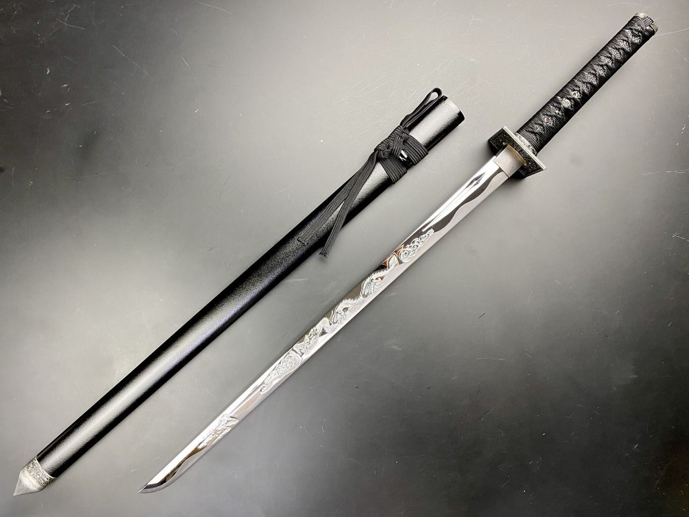 V.ROAD 模造刀 忍者刀大刀（竜刀身・上仕上げ） SW-1300LH-DR