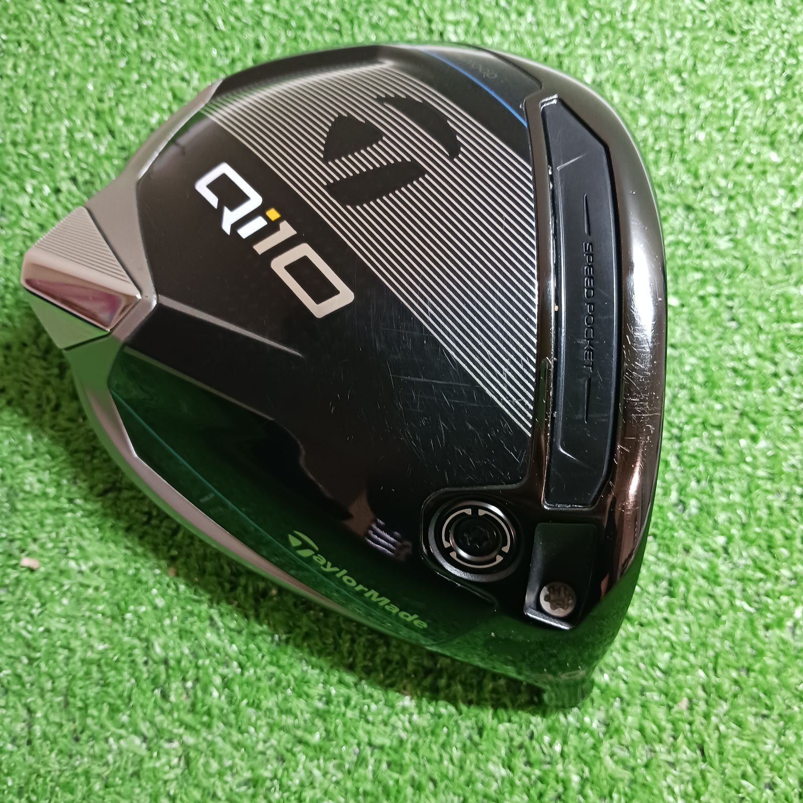 テイラーメイド　ドライバーqi10 9 ヘッドのみ テーラーメイド Qi10 9° ドライバーヘッドのみ（ヘッドカバー付