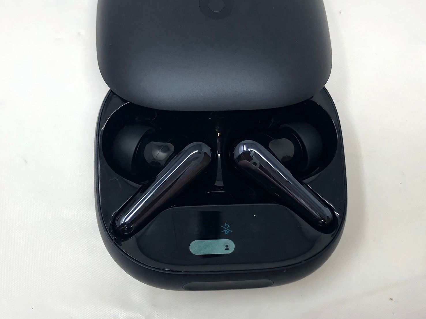 ◇Anker SOUNDCORE LIBERTY4Pro ブルートゥースイヤホン A3954 箱付き