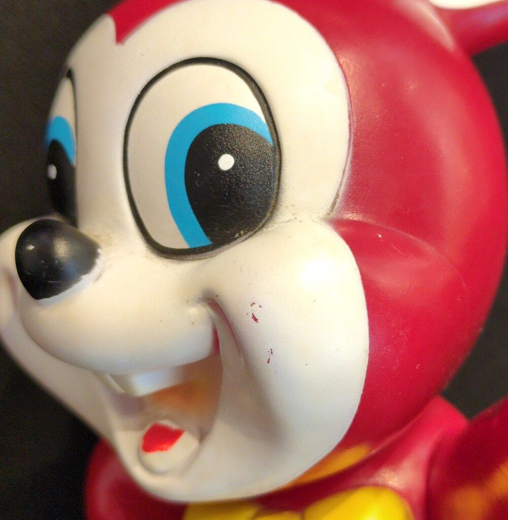 ★6代目　ピョンちゃん　切り株　拳上げ　お座り　エスエス製薬　ソフビ　昭和レトロ ☆6代目 ピョンちゃん 切り株 拳上げ お座り エスエス製薬
