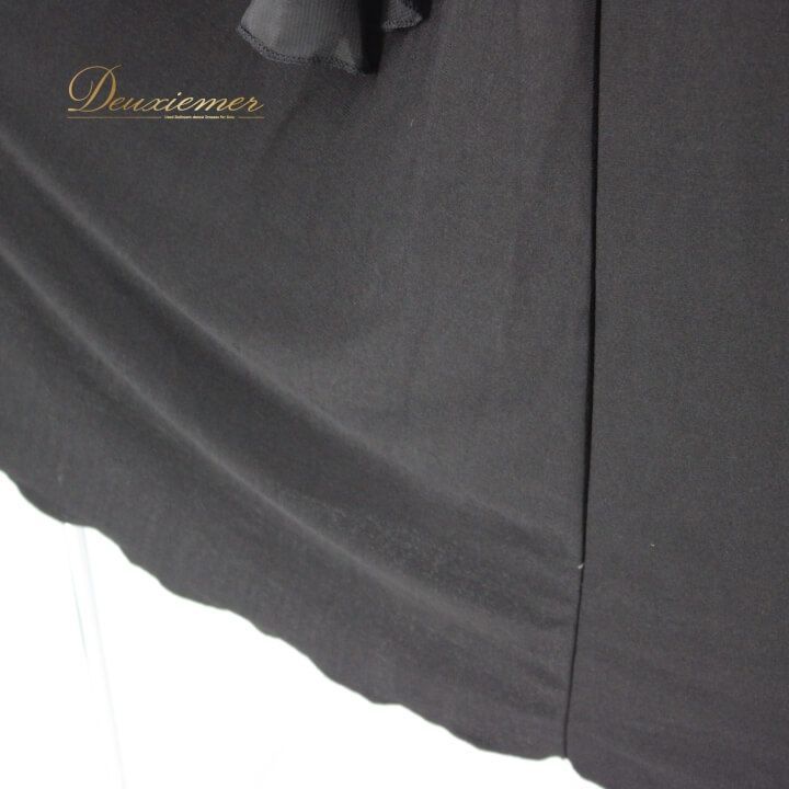 ブラック系 ホワイト系