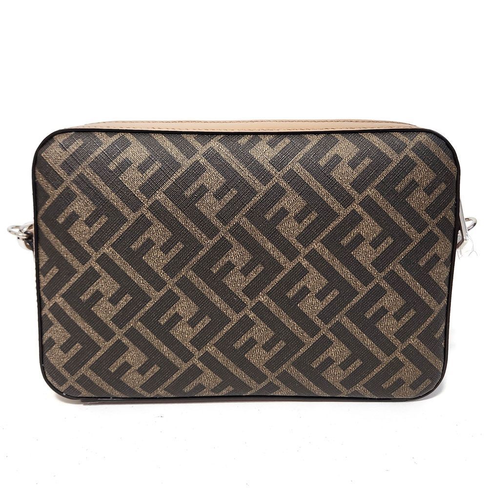 ◆◆VIP◆◆ FENDI  ダイアゴナル カメラバック フェンディ FENDI ダイアゴナル カメラバッグ ショルダーバッグ