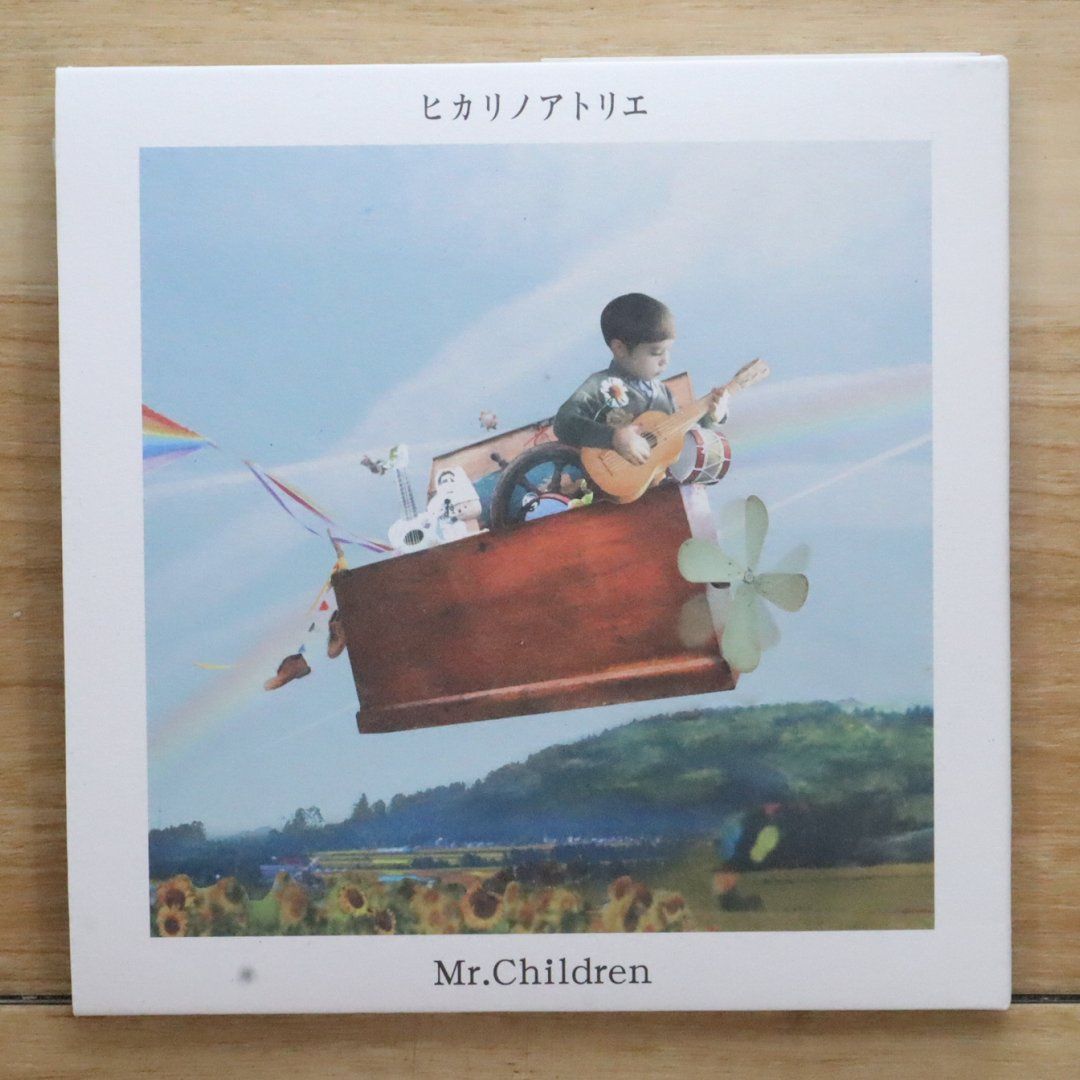【希少❗️美品】es Mr.Children in FILM ドキュメント本&時計 es Mr.Children in film 腕時計