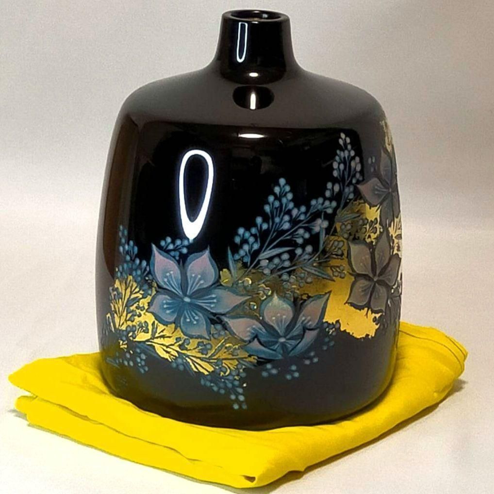 香川漆芸】彫漆 草花漆花瓶 豊澤英之 作 黄布付 非課税作家 香川伝統