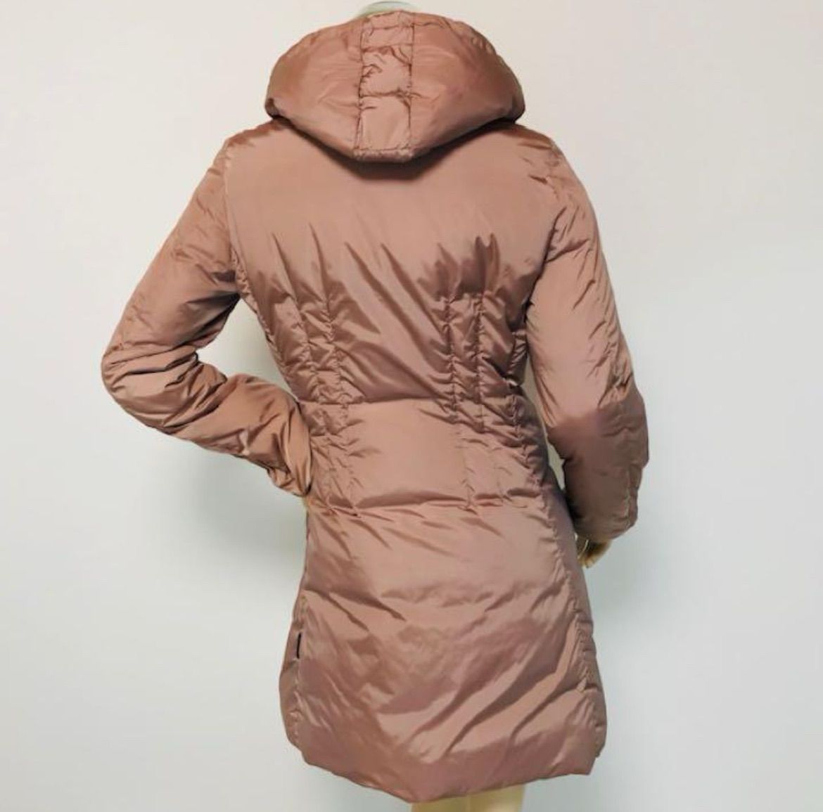 MONCLER☆モンクレール・NIM レディース フード付き シャイニー