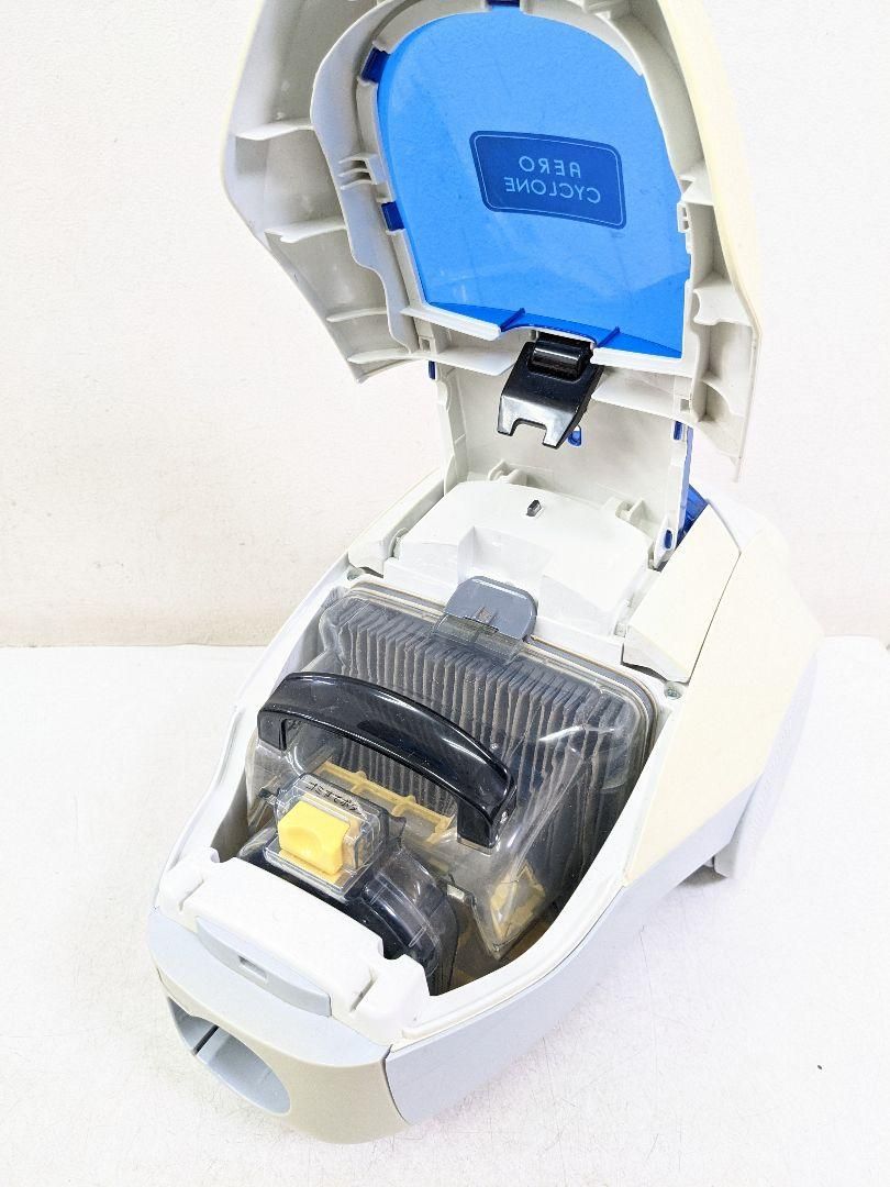 TOSHIBA 東芝 VC-CB8A-L 2012年製 サイクロン式掃除機 - メルカリ
