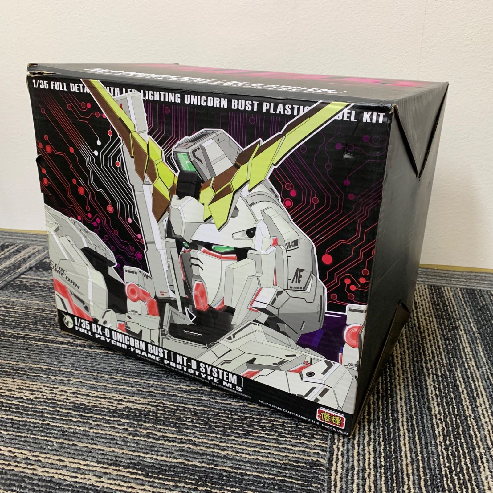 NPA】1/35 ユニコーンガンダム バストモデル RX-0 UNICORN BUST ［NT-D SYSTEM］FULL PSYCHO-FRAME  PROTOTYPE M_S - メルカリ