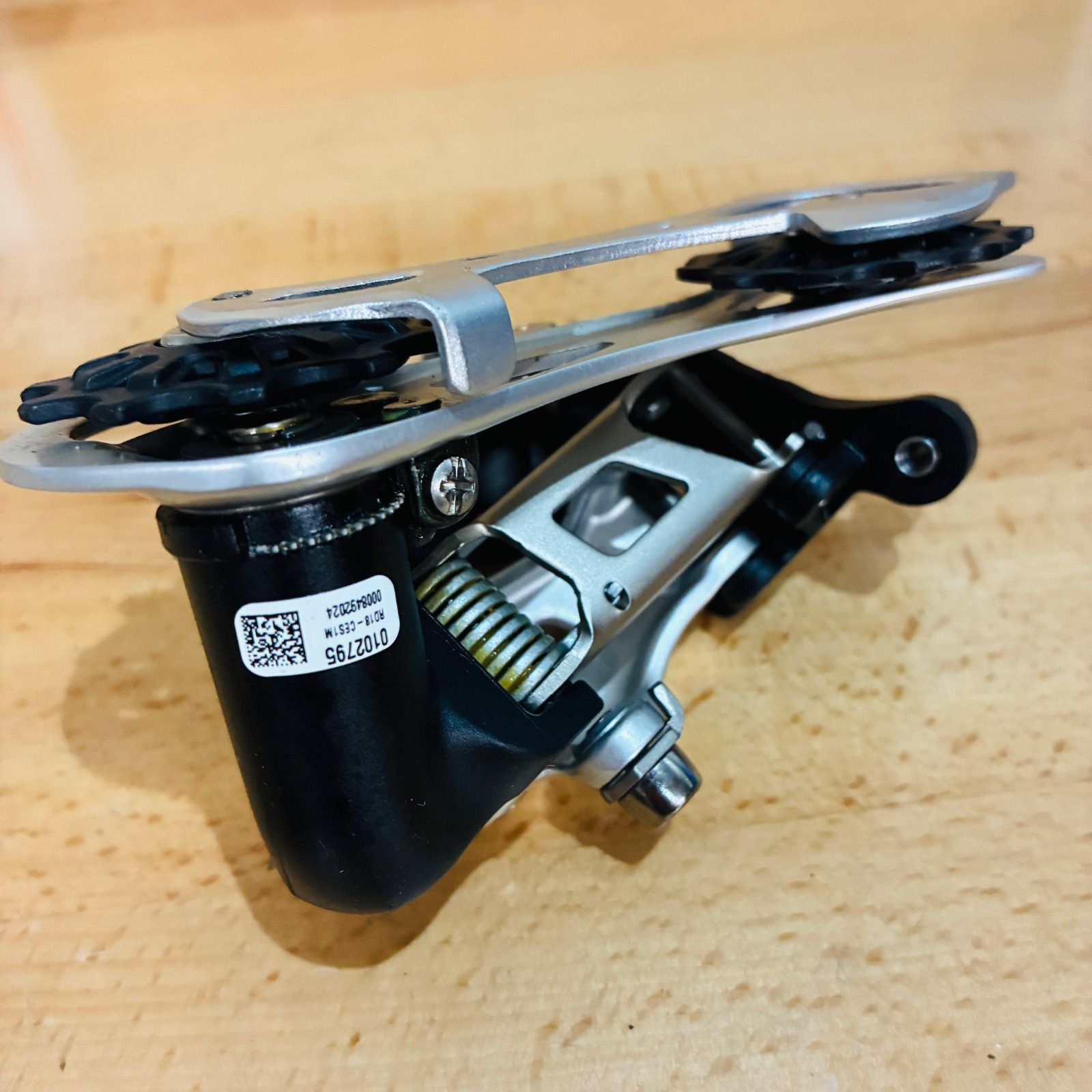 廃盤シルバー11スピードCampagnolo ケンタウルリアディレイラー 廃盤シルバー11スピードCampagnolo ケンタウルリアディレイラー