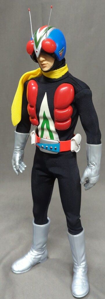 RAH DX 仮面ライダーV3 RAH193 メディコム・トイ Amazon.co.jp: RAH リアルアクションヒーローズ DX 仮面ライダー