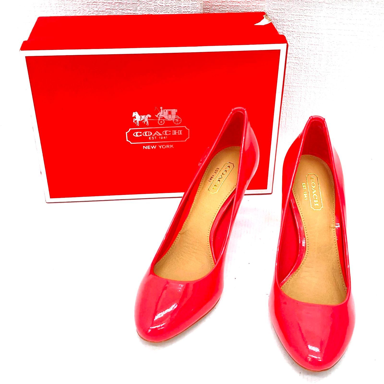 03m0569 【箱付き美品】COACH コーチ NALA ITL PATENT パテントレザー  