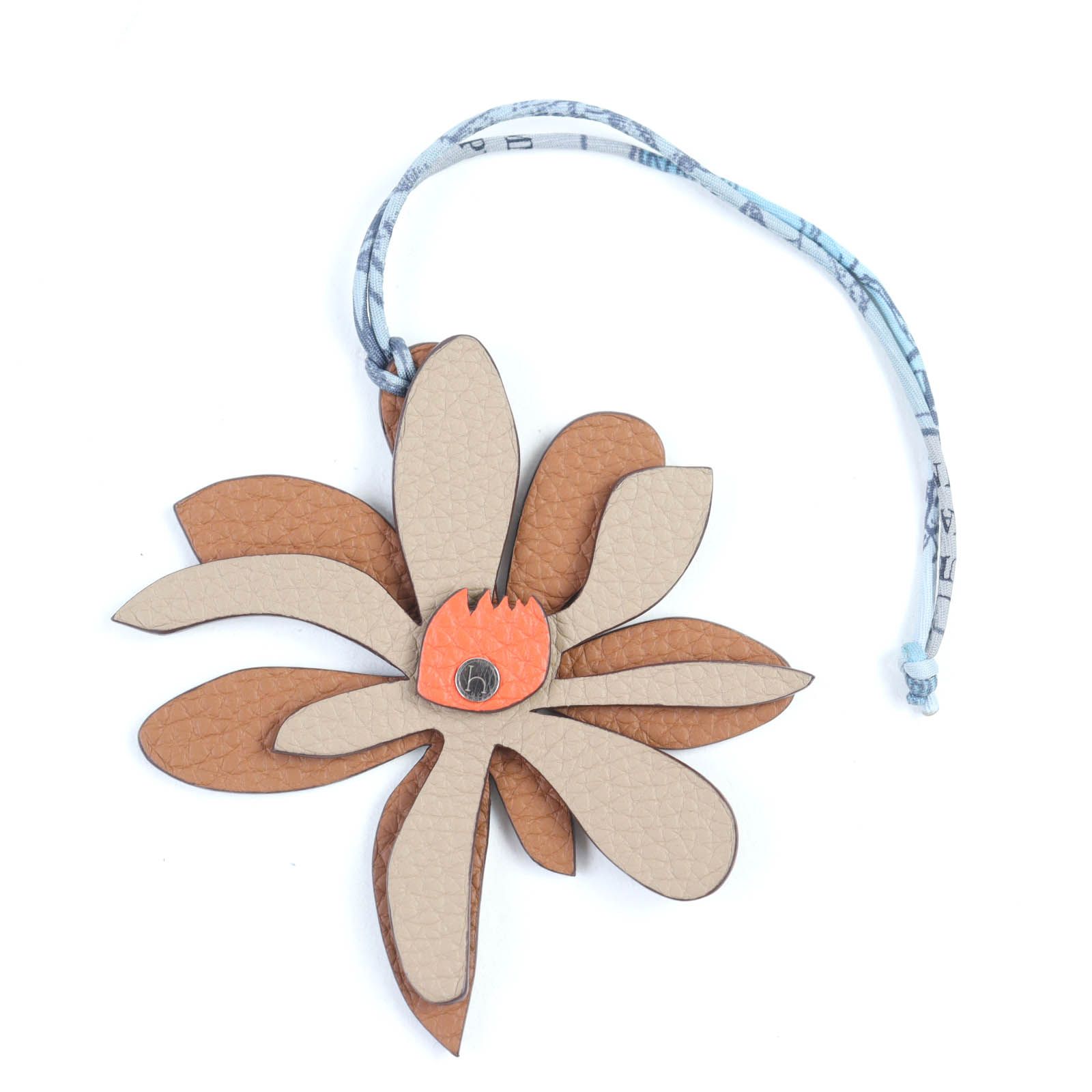 HERMES エルメス プティアッシュ マグノリア レザー アメリカオンライン ｈロゴ金具 木蓮 チャーム フランス製 レディース