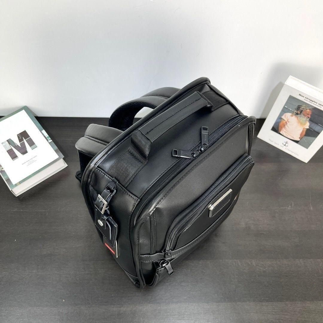 TUMI ALPHA 3スリム エクスパンダブル ブリーフ パック レザー