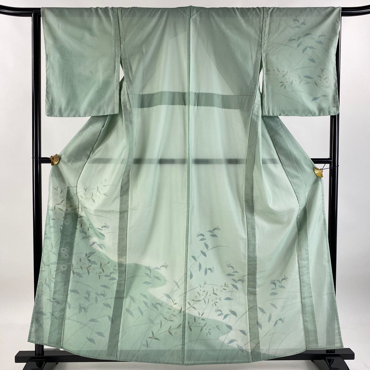 付下げ 身丈160.5cm 裄丈64.5cm M 紗絽袷 草花 薄緑 正絹 名品