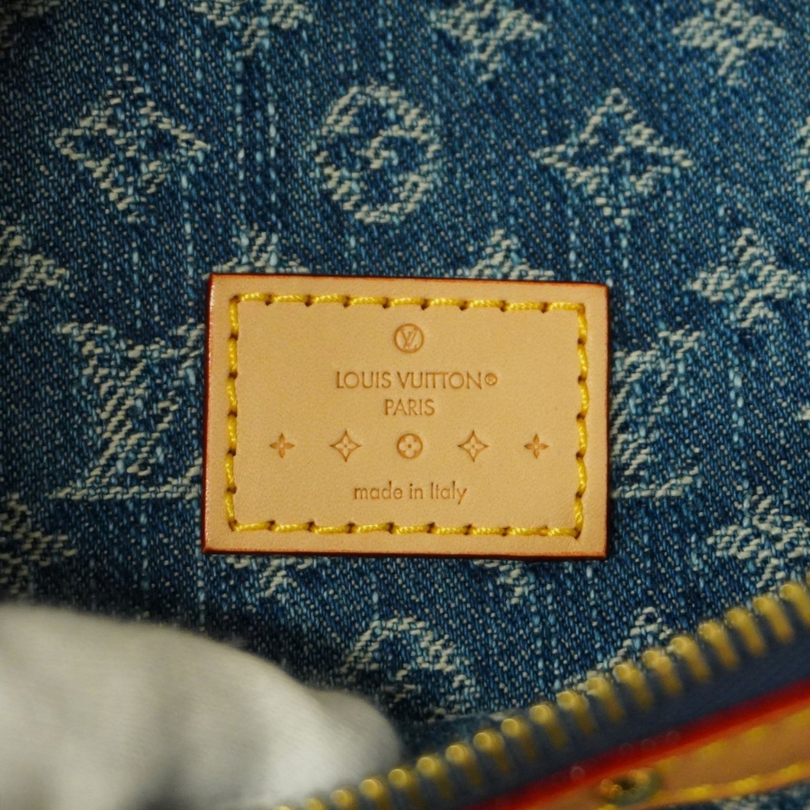 荒木義太郎「アトリエの中のバレリーナ」油彩Ｆ６号　画面右下・額裏に直筆サイン有り 荒木義太郎「アトリエの中のバレリーナ」油彩F6号 画面右下