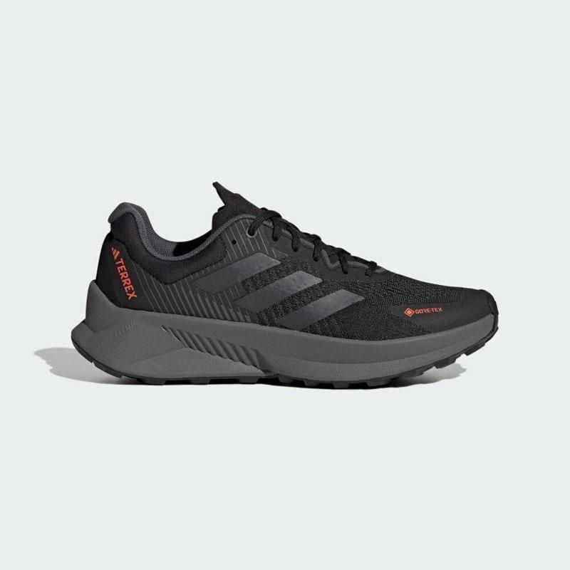 adidas 販売 防水 スニーカー