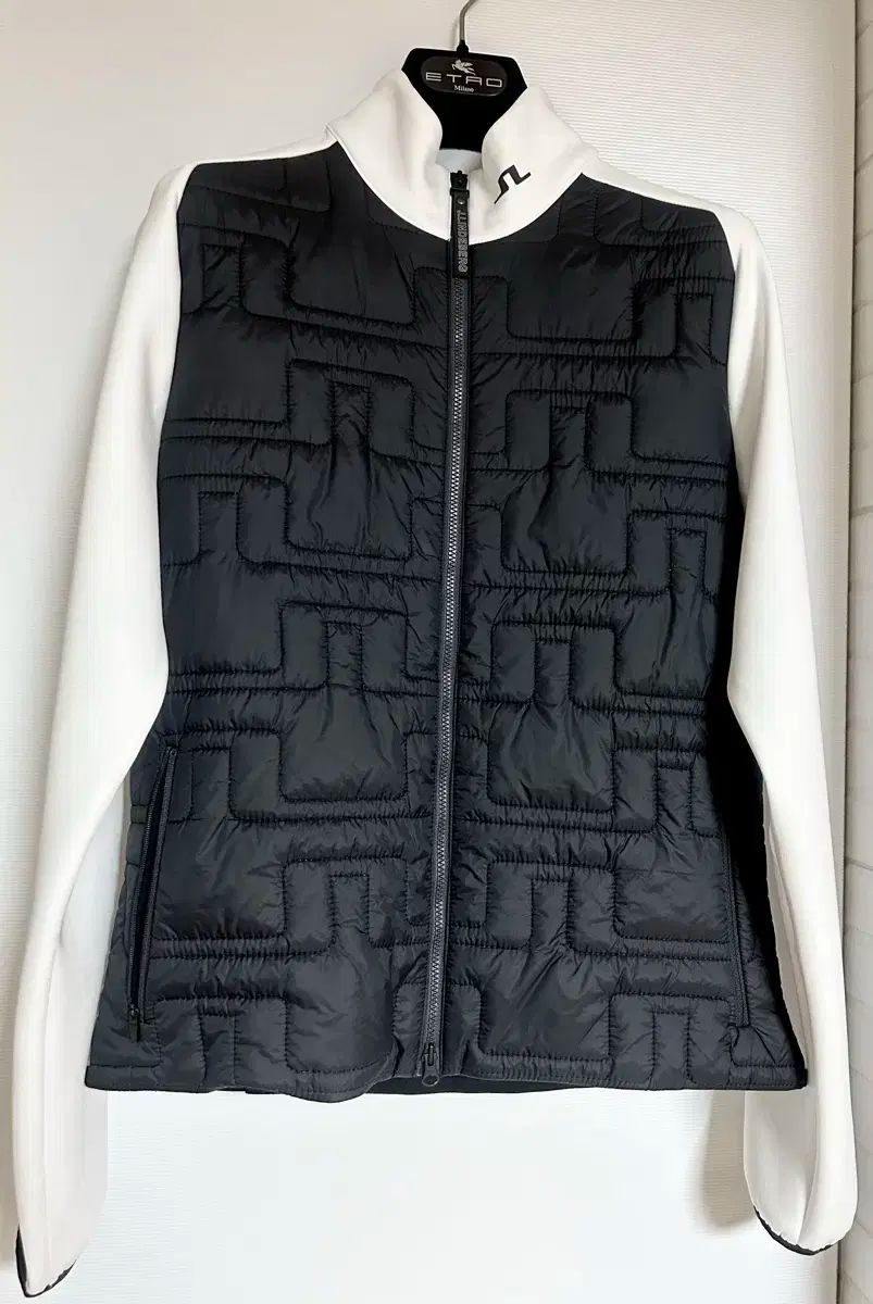 J.LINDEBERG J.リンドバーグ 女性用ゴルフジャンパー S サイズ