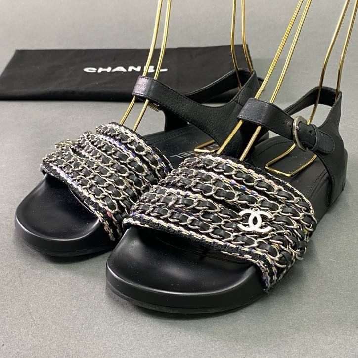 CHANEL チェーンサンダル CHANEL SANDALS MULES SHOES BLACK-LEATHER WITH GOLD CHAIN