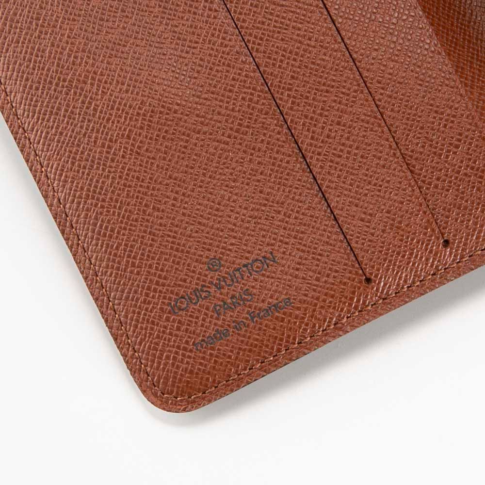 VUITTON 折り財布