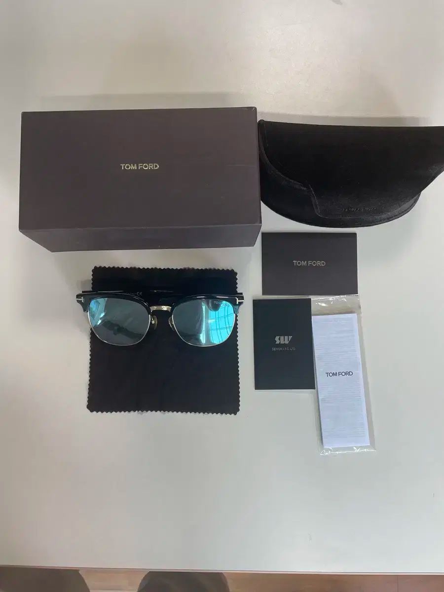 TOM FORD トムフォード TF544 ー K 01X サングラス