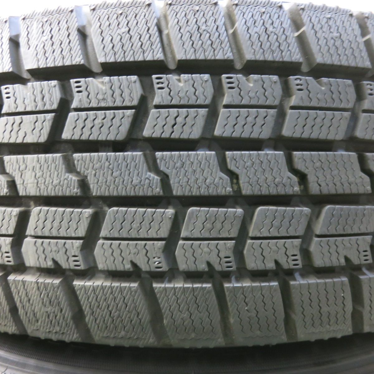 スタッドレス 205