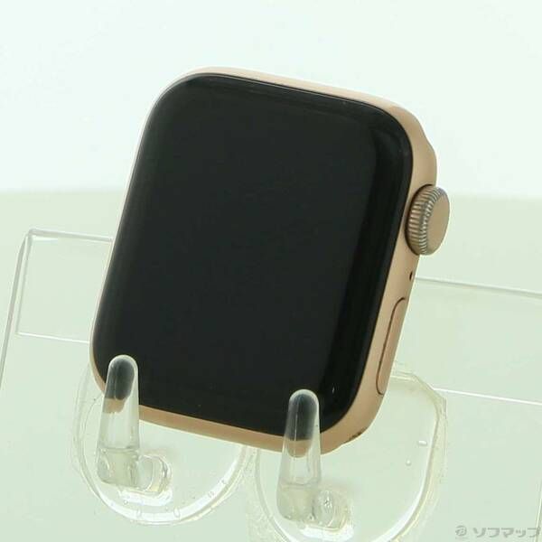 新品未使用　Apple Watch SE  40mm ゴールドアルミニウムケース Apple Watch SE アップルウォッチ GPS 40mm ゴールド