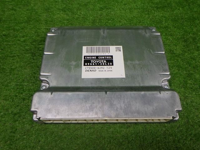 トヨタ　GRS211　クラウン　エンジンコンピューター　89661-30L30　作動チェック済み　220827137