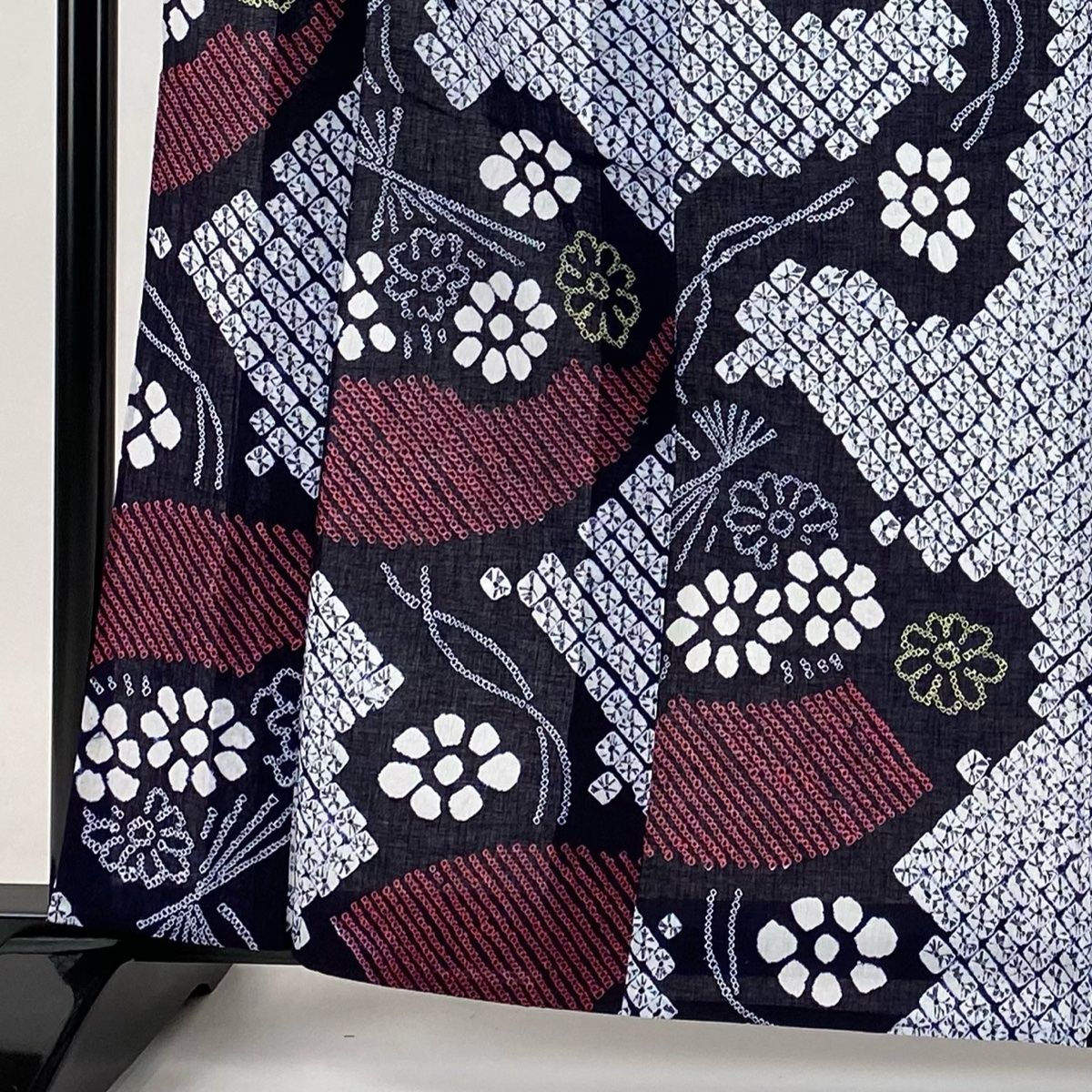 赤地 蝶模様 浴衣 153〜170cm 赤地 蝶模様 浴衣 153〜170cm 赤地 蝶模様 浴衣 153〜170cm 赤地 蝶