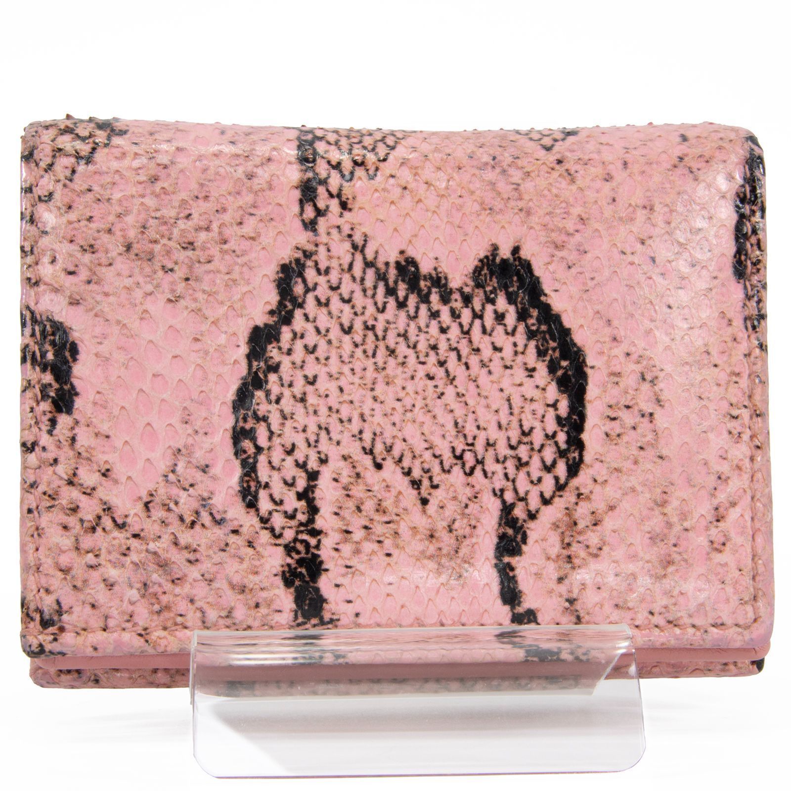 美品 現行✨グッチ 折り財布 マーモント キルティング レザー ピンクベージュ ✨美品✨グッチ 三つ折り財布 GGマーモント キルティングレザー
