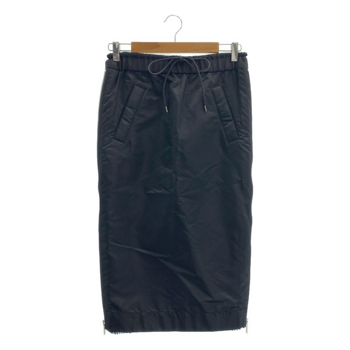 美品】 sacai / サカイ | Nylon Twill Skirt サイドジップ 美品】 sacai / サカイ | Nylon Twill Skirt サイドジップ