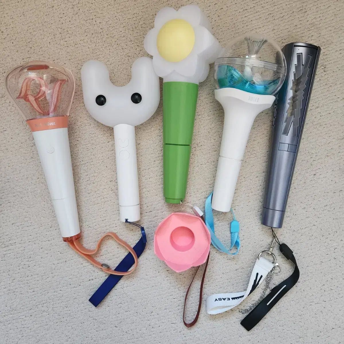 Red Velvet ペンライト 新品未開封 RedVelvet スルギ ペンライト 箱付き｜トレファクONLINE