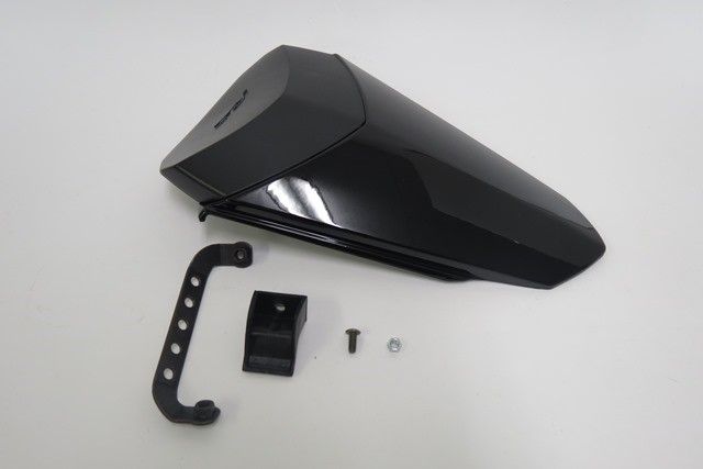 YZF-R6 r6　R6　2017年-　シングルシートカウル　 黒