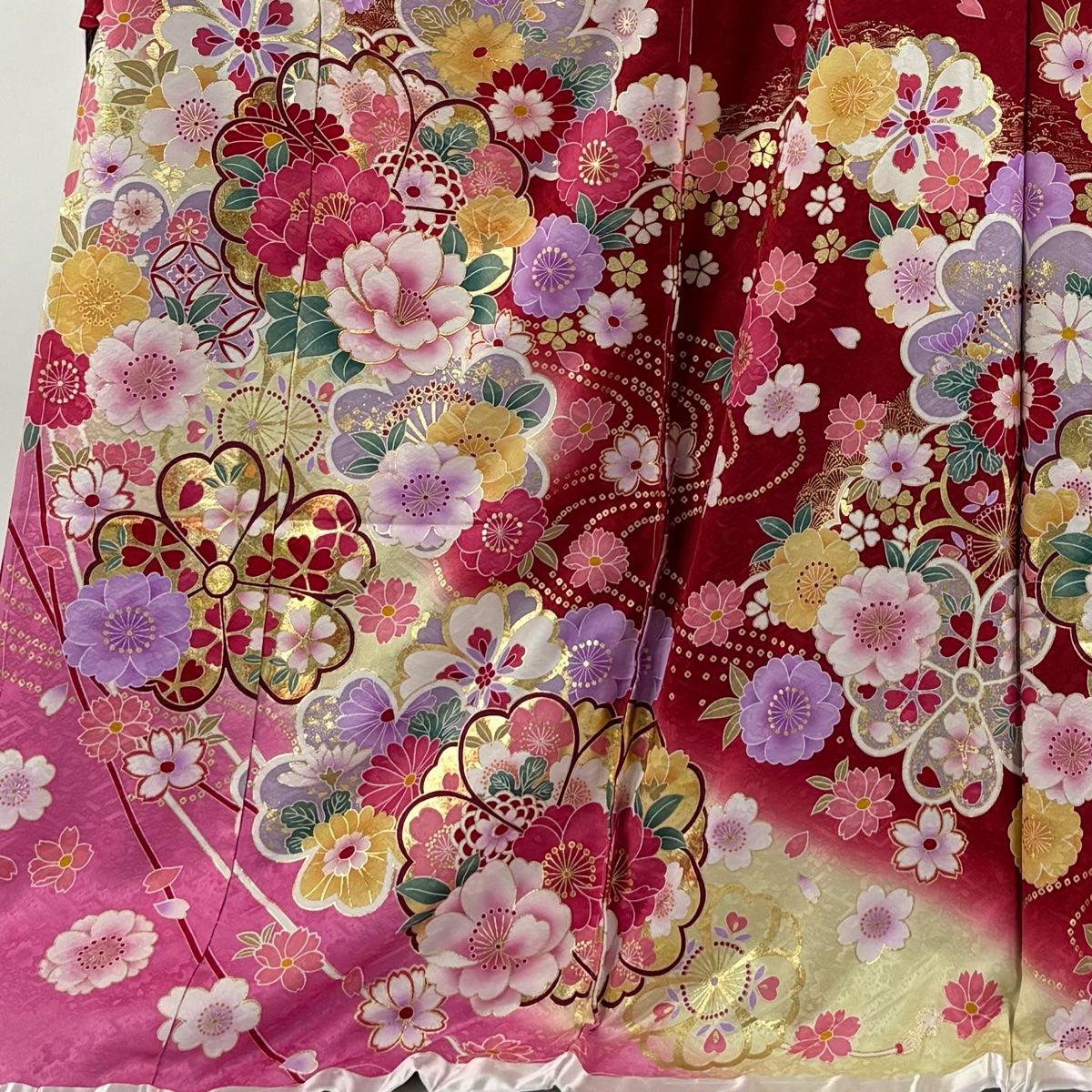 振袖 身丈180cm 裄丈69cm 未仕立て 仮絵羽 草花 七宝文 金糸