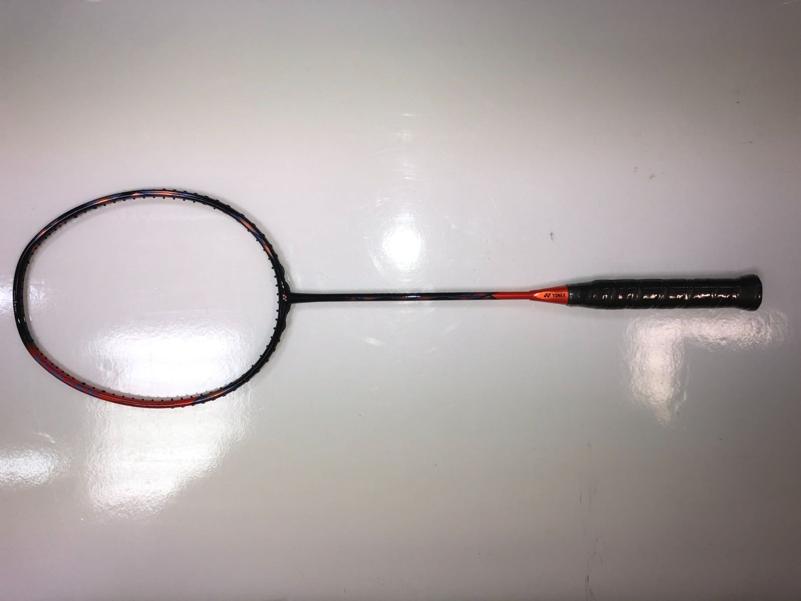 バドミントンラケット