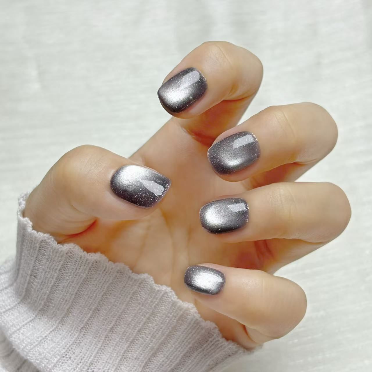 [Spring Fair] OHMI GALLERY Magnetic Nail, Belly, Short Round, One Color, 100% Handmade, Luxurious, Unisex, NTVRMSC, Rainy Night