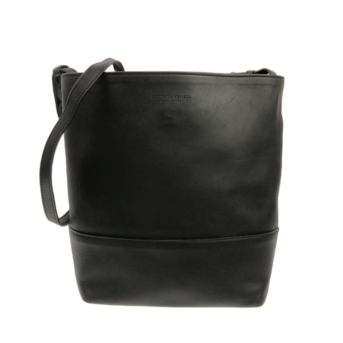 BOTTEGA ボッテガヴェネタ ショルダーバッグ 鋭き 黒