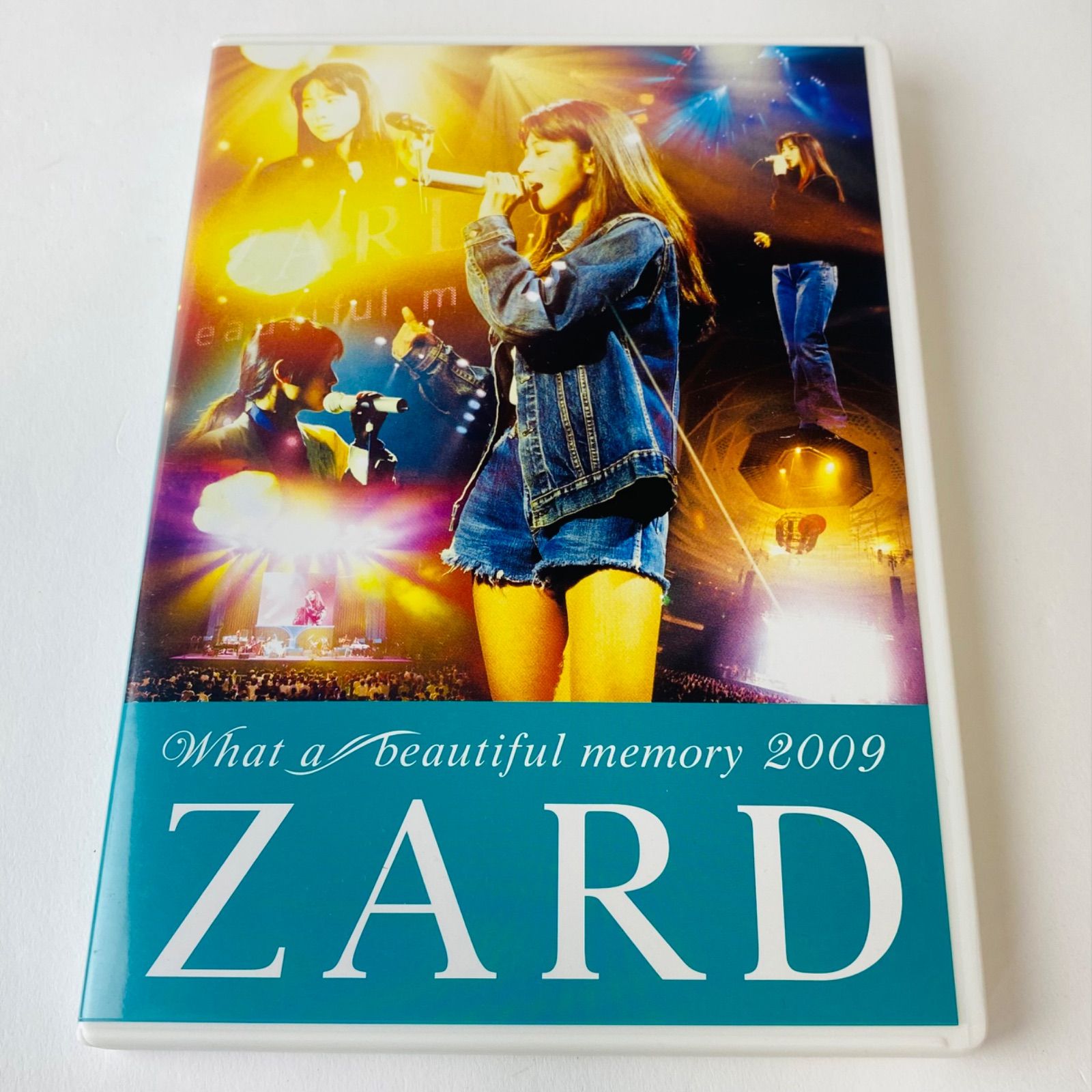 ZARD/LIVE 2004