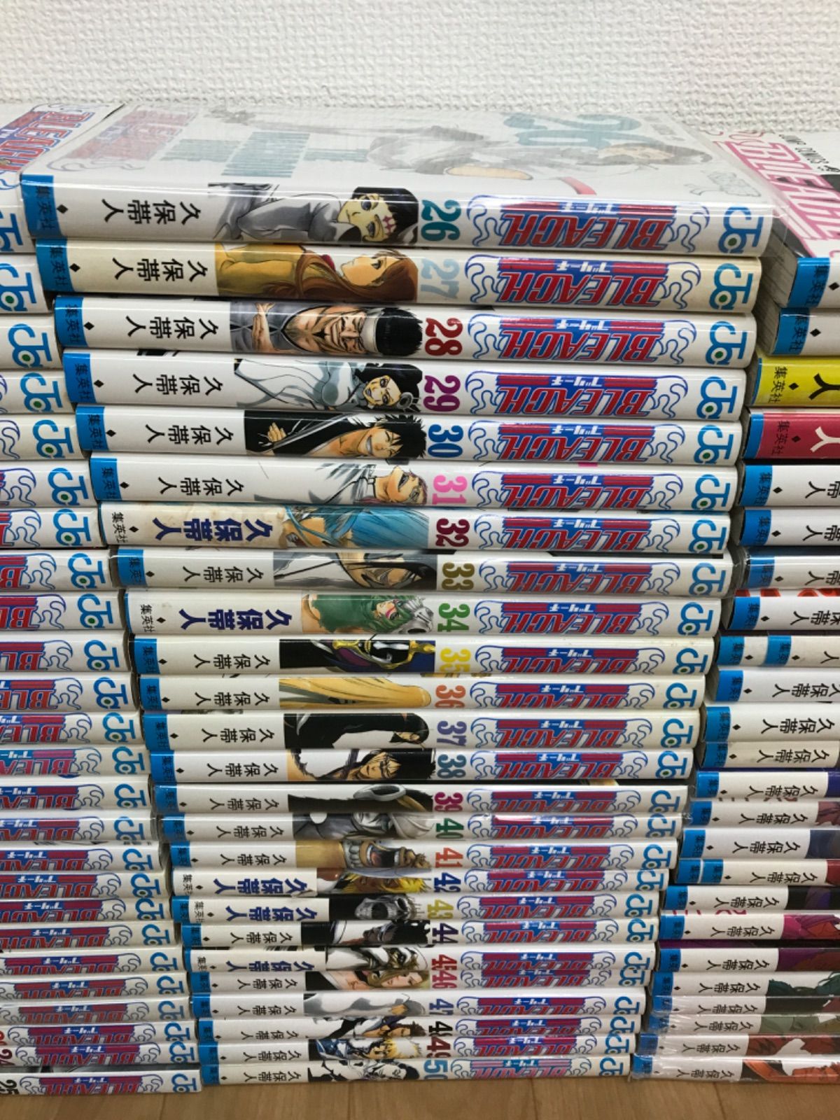 ☆①【未開封4冊】BLEACH ブリーチ 1~74巻 全巻セット 久保帯人