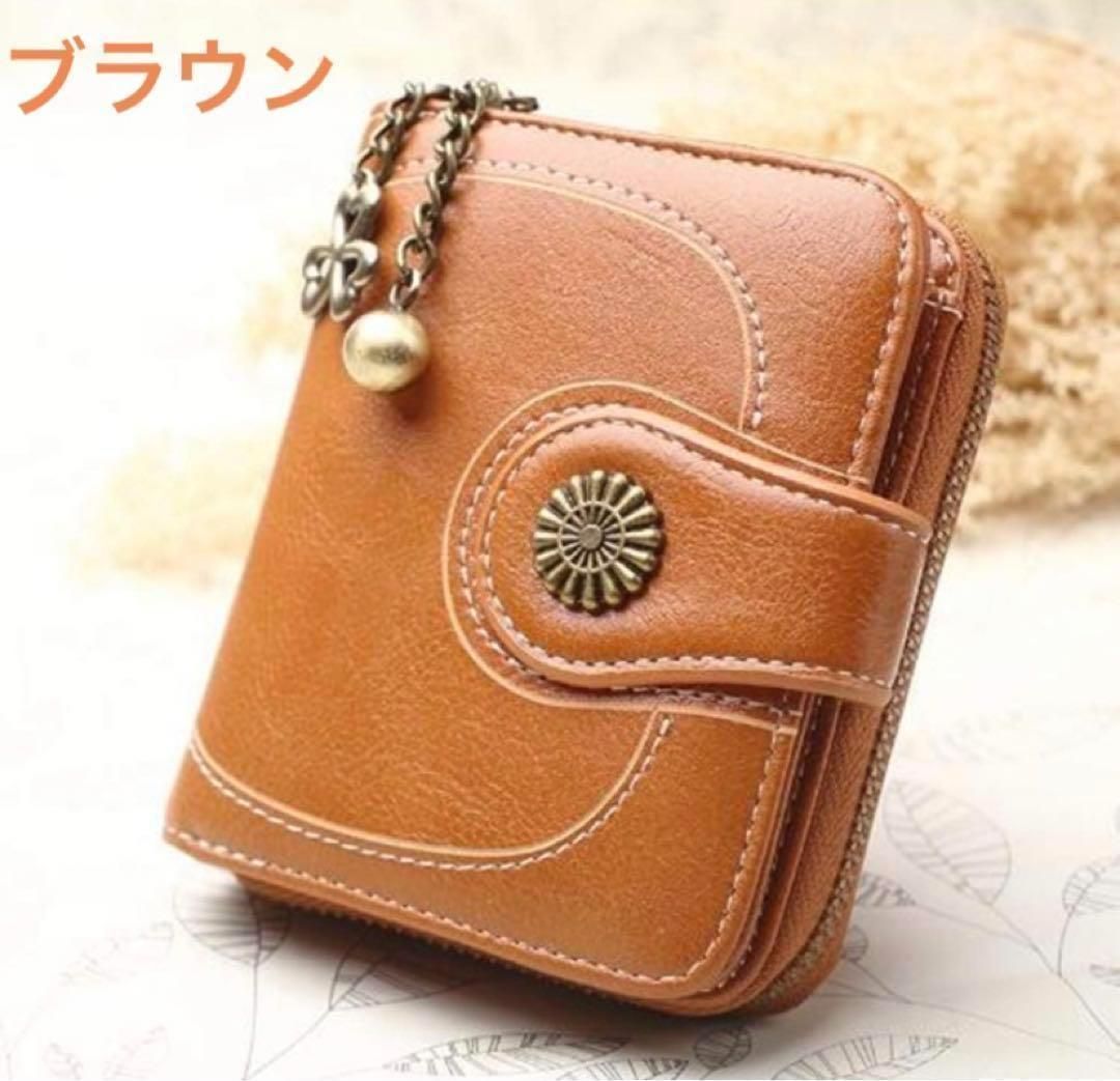 新品！花柄がカワイイ たっぷり収納折り財布 （3つ折りミニ財布の評判