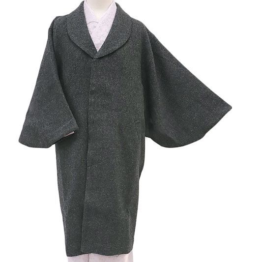 502z23〇小柄な方にも 中振袖 地紋 金彩 金駒刺繍 兎 赤〇成人式 結婚