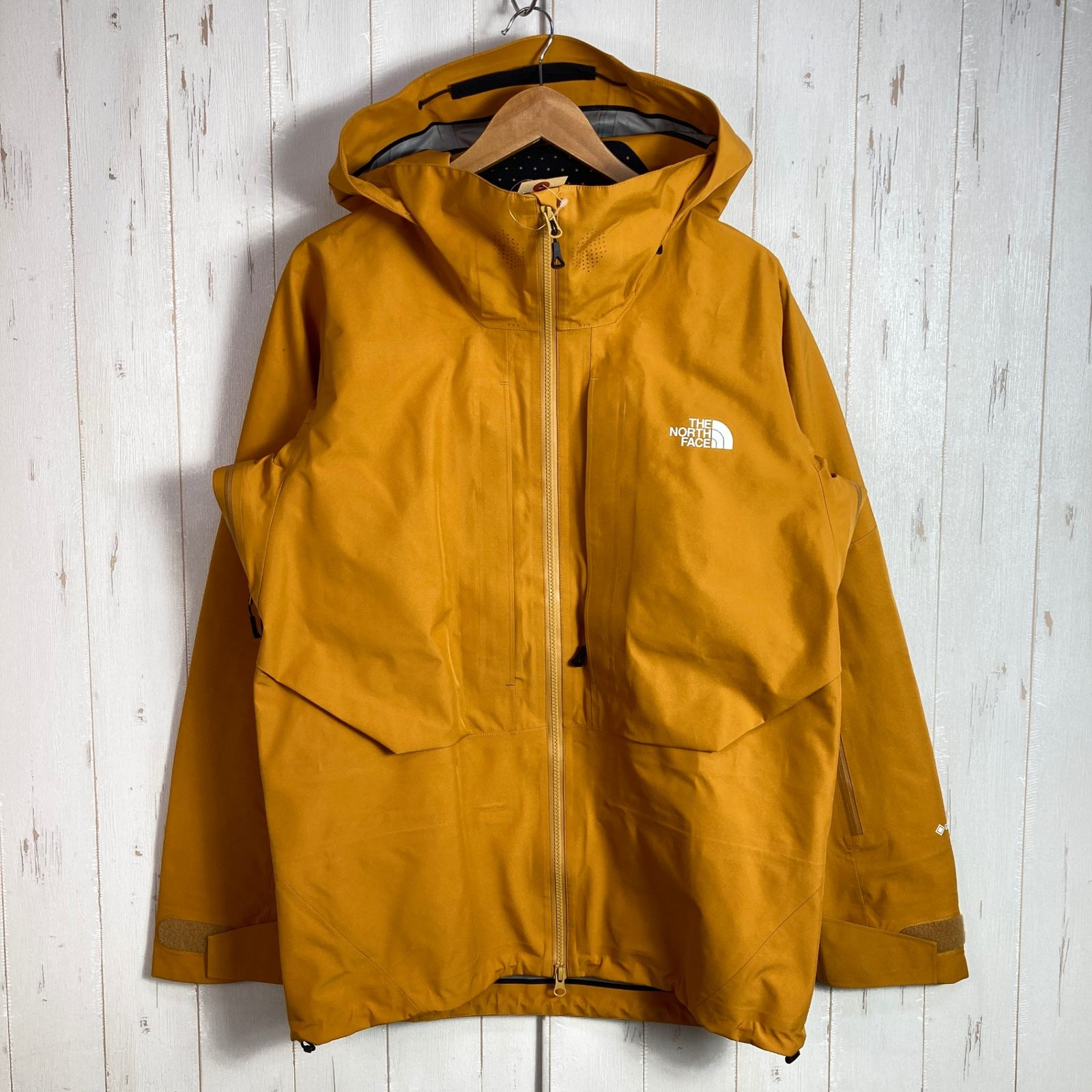Men s M オレンジ系 The North Face ザ ノースフェイス パウダーガイドジャケット Powder Guide Jacket ポリエステル ウェア トップス アウター ジャケット ハードシェル GORE-TEX
