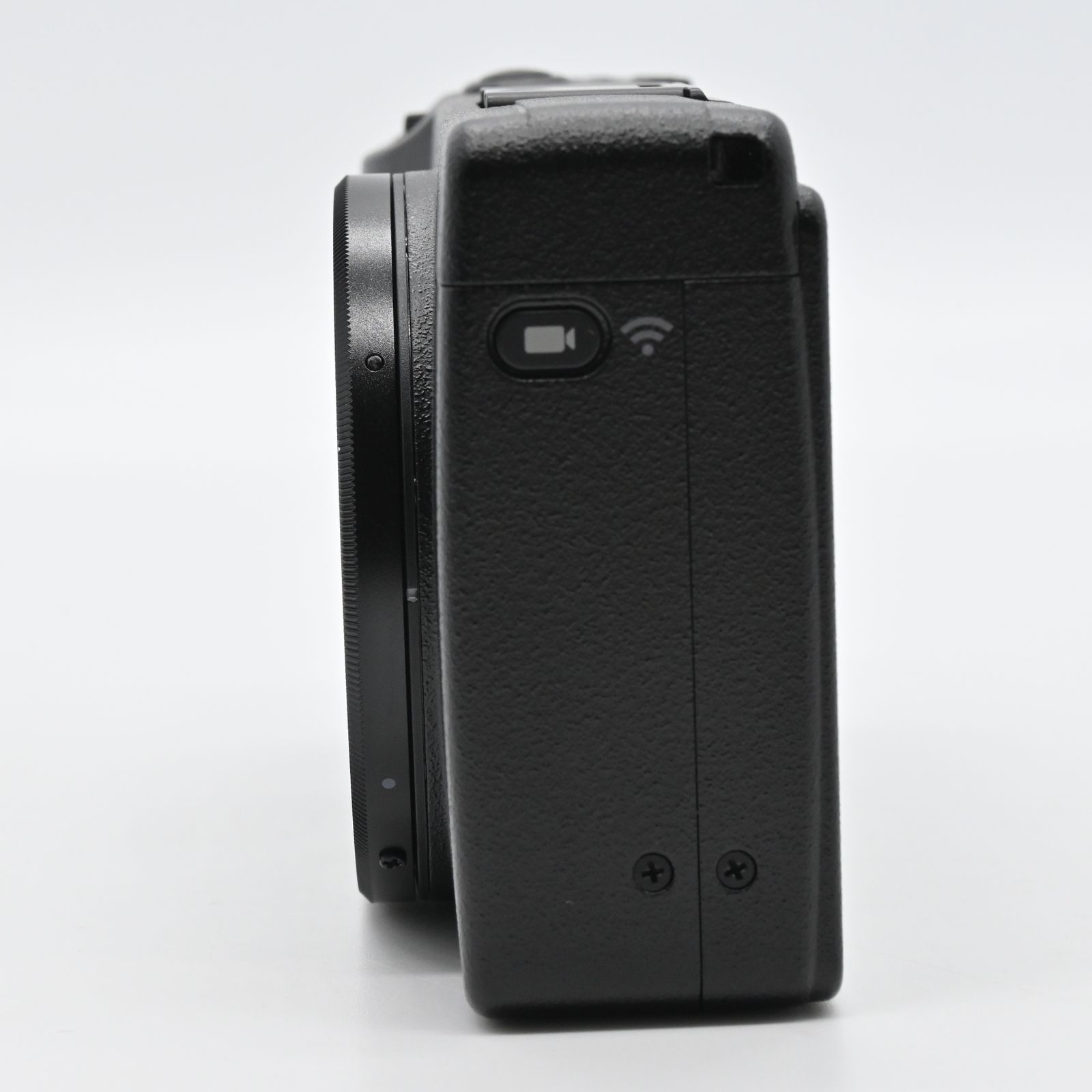 ☆美品☆RICOH GR Ⅲ ショット数 5960回 - メルカリ