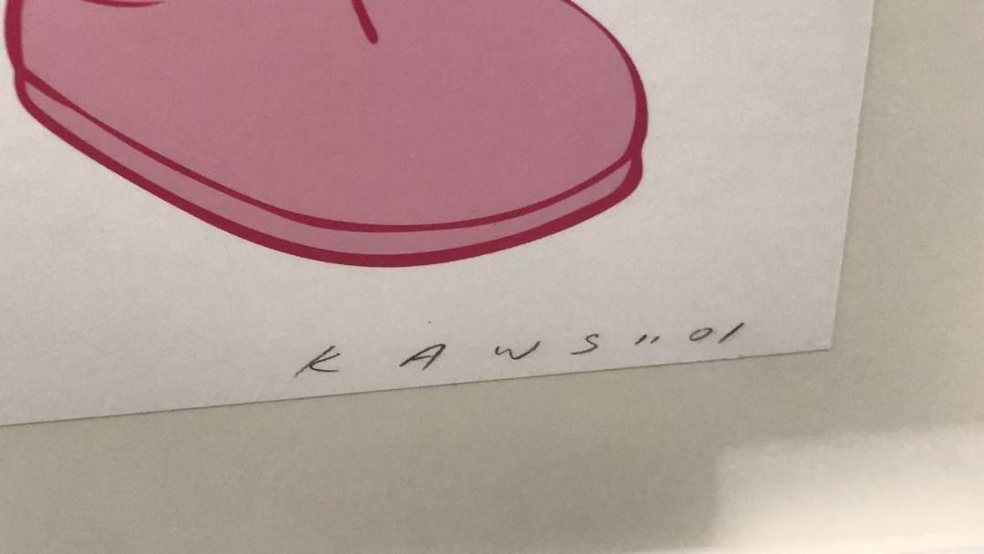 KAWS 版画 i. Pink ii. Grey KAWS 版画 i. Pink ii. Grey KAWS