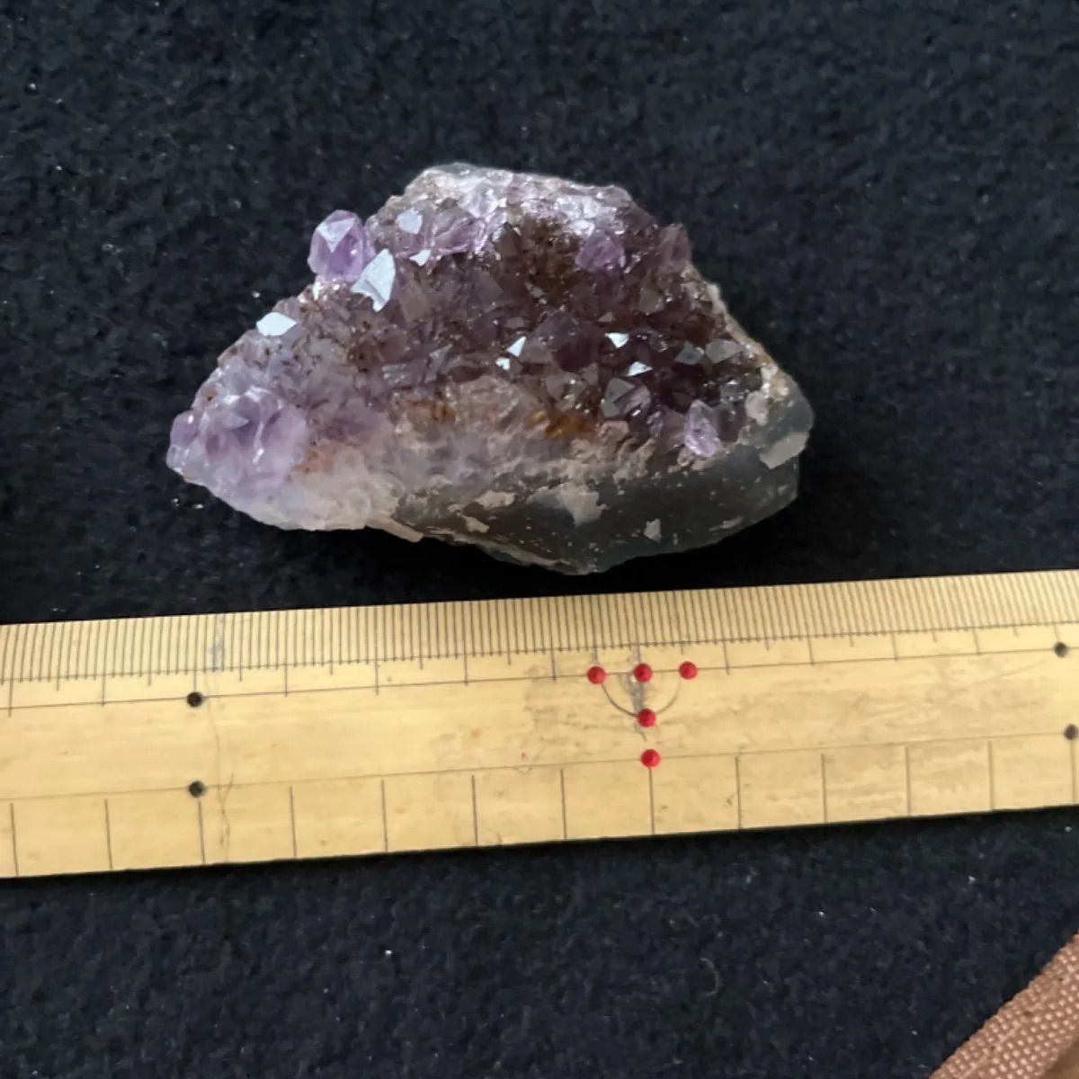 ウルグアイアメジストクラスター ①