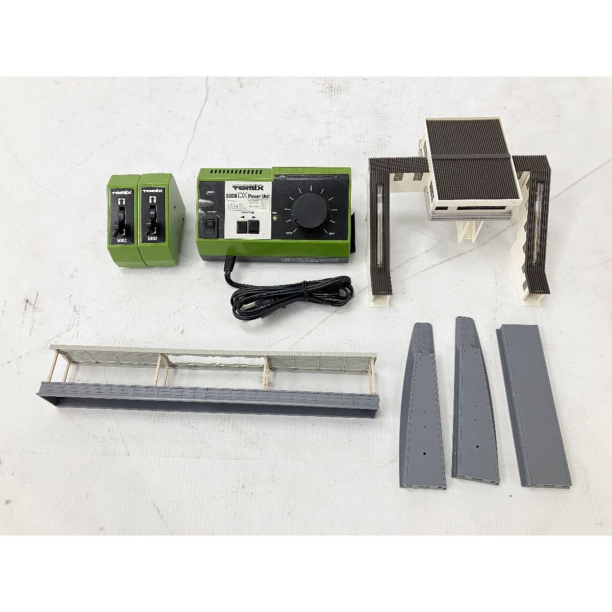 TOMIIX 90102 ベーシックセット エクセレント 鉄道模型 Nゲージ 中古