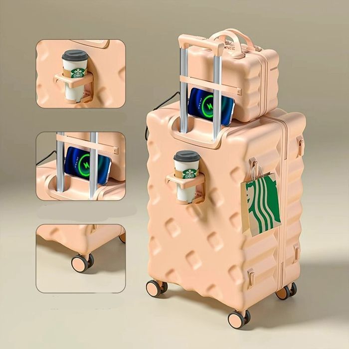 充電口 カップホルダー