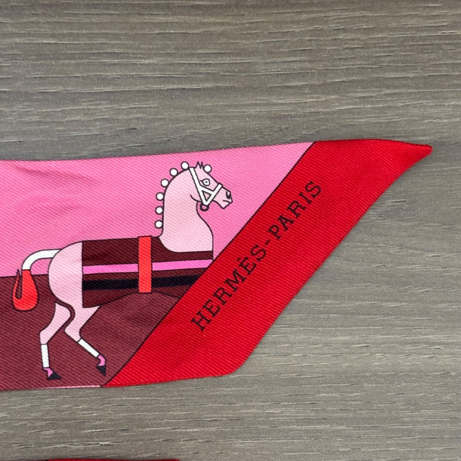 ⭐️美品⭐️ エルメス ロカバール ツイリースカーフ ピンク ▪️HERMES エルメス ツイリー シルク スカーフ Rocabar