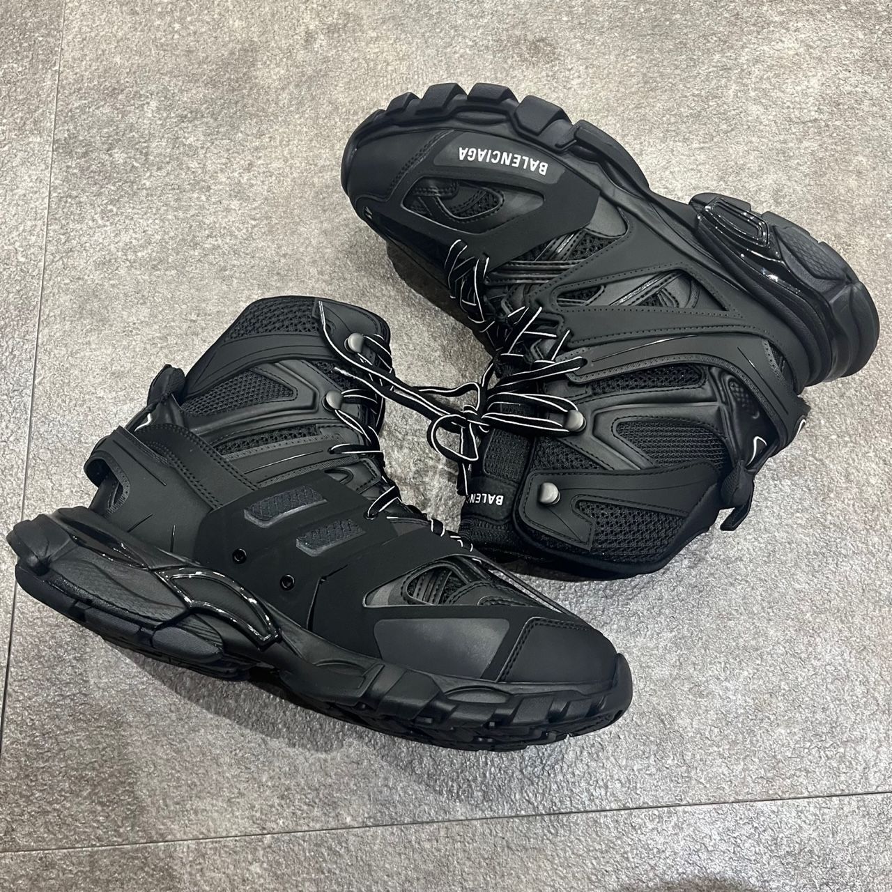 新品 BALENCIAGA TRACK HIKE FADED 654867 トラックハイク スニーカー バレンシアガ 41 64231A