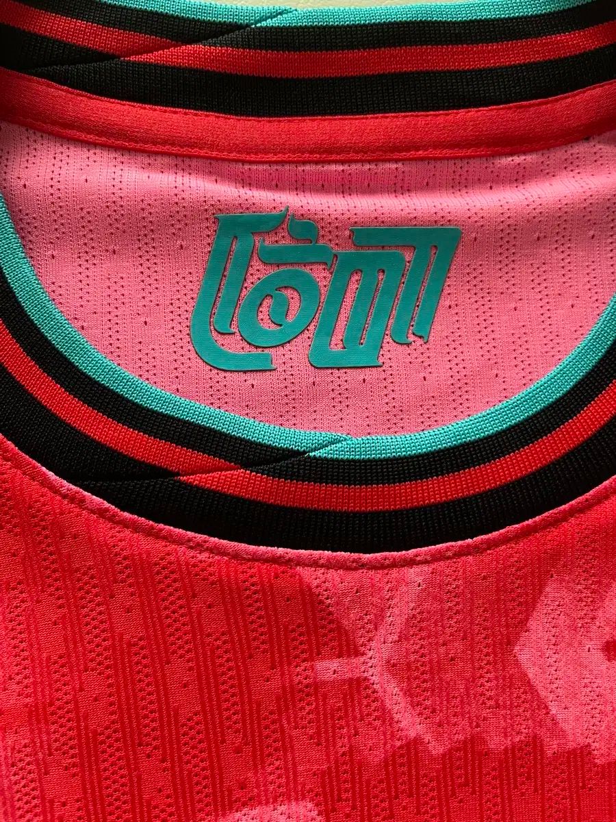 26 アセンティック